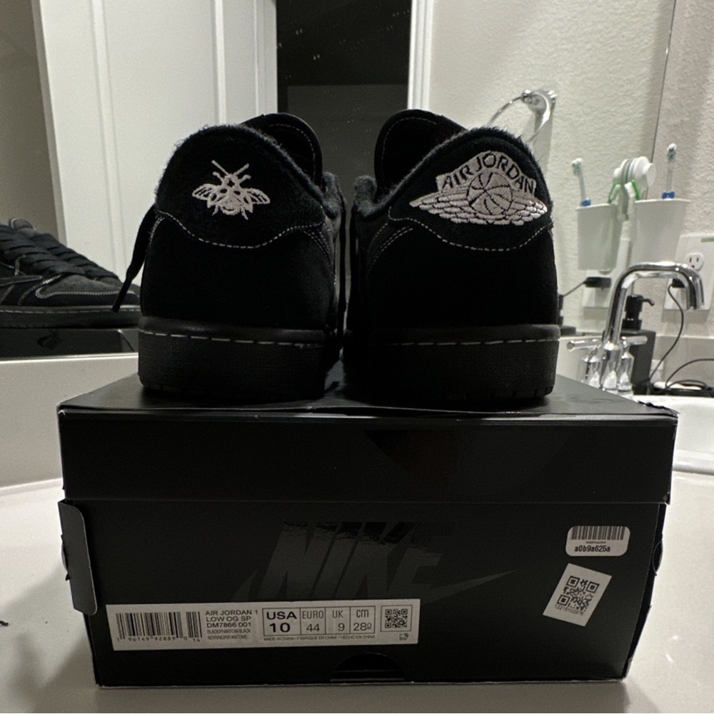 Size Jordan 1 Retro Low OG SP x Travis Scott Black Phantom - Picture 5 of 5